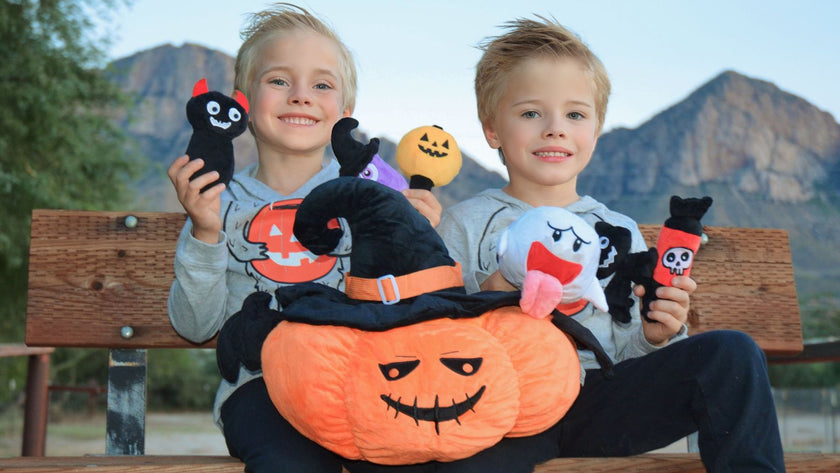 Lustige Spiele für Kinder zum Spielen mit ihren Kuscheltieren