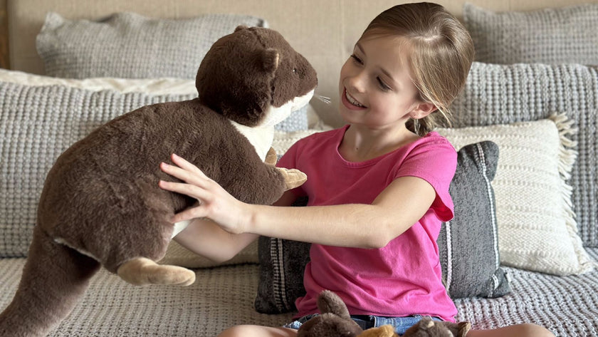 What's the Difference Between Sea Otters and River Otters?