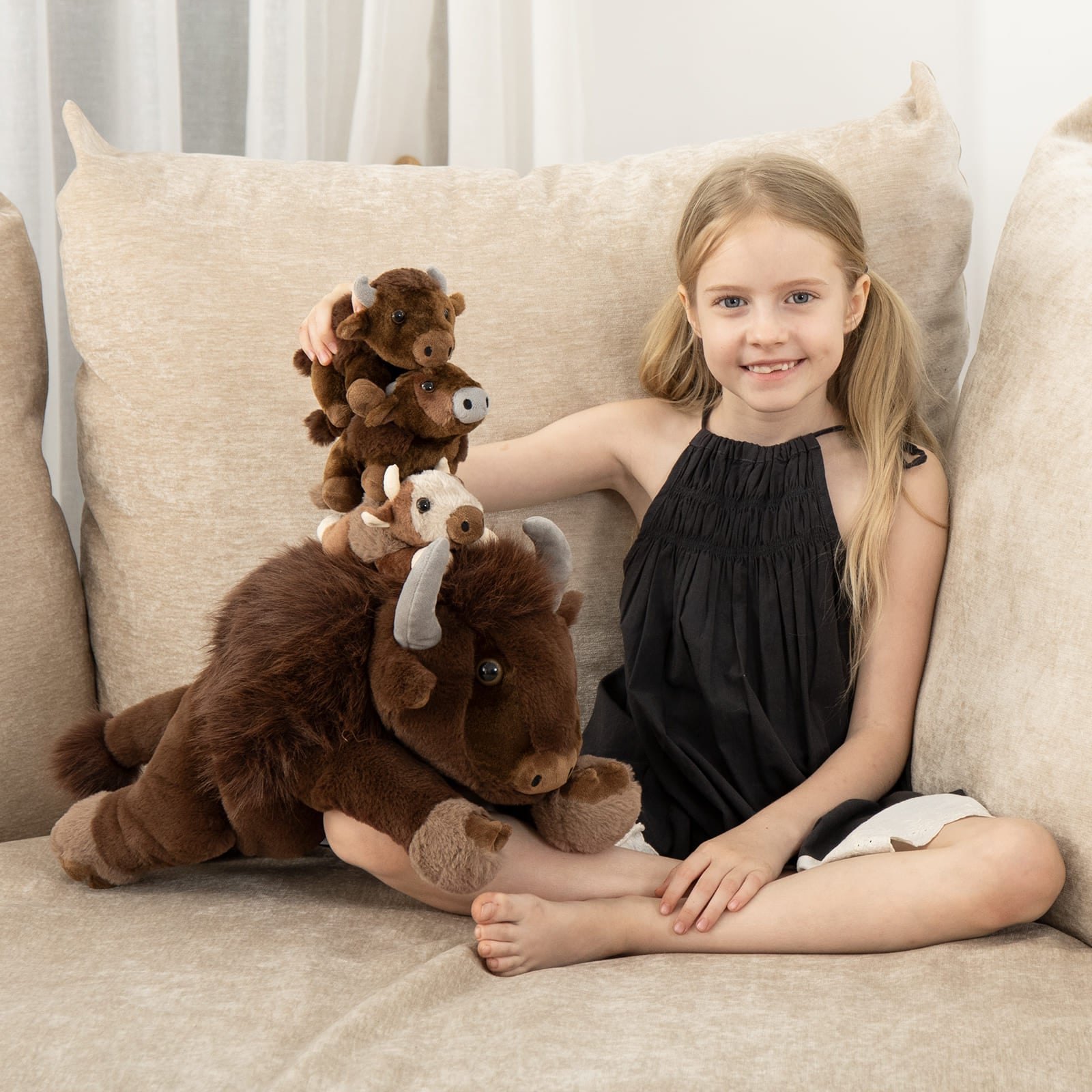 Bison Stuffed Animals with 3 Babies Inside, Dark Brown, 18 Inches