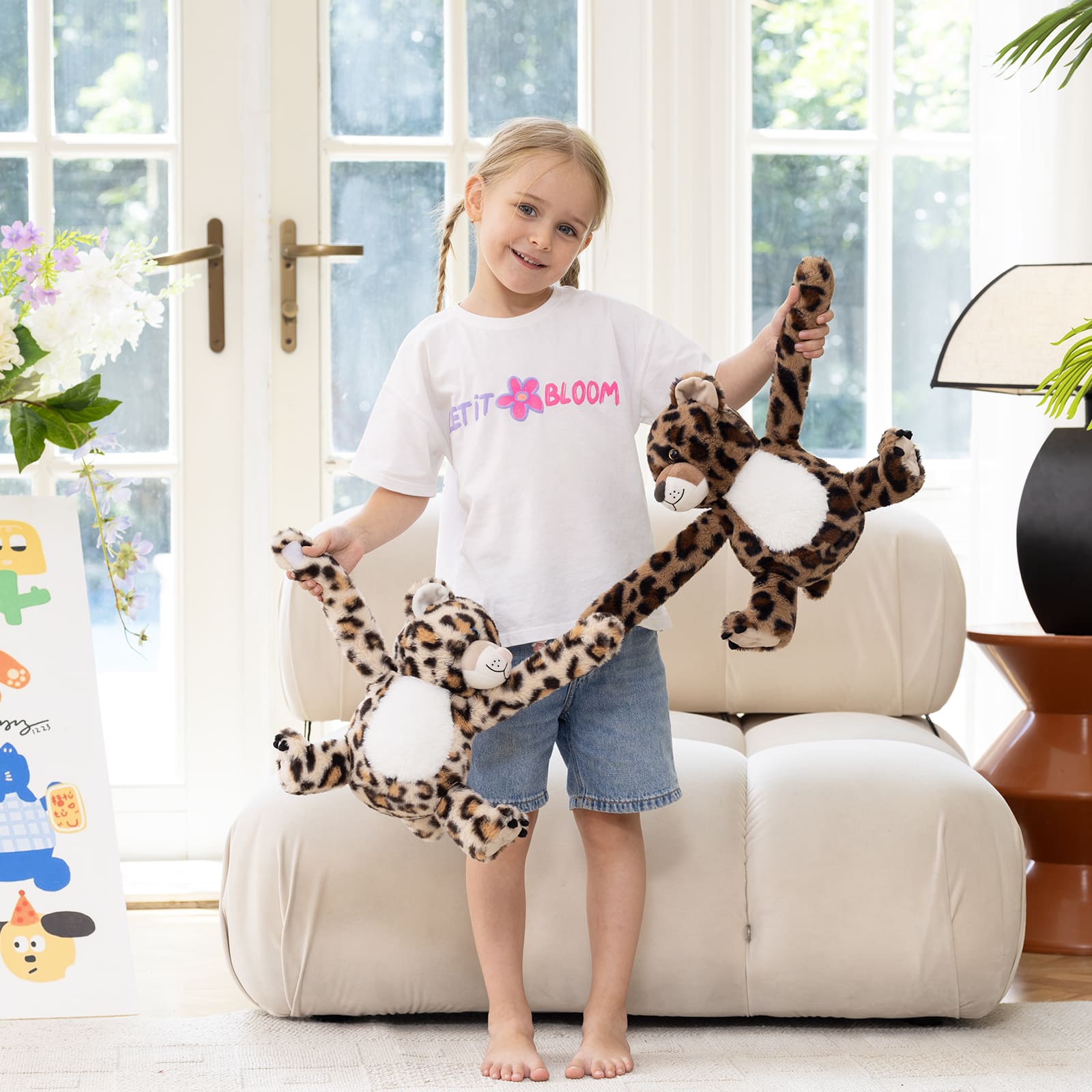 Two Hugging Stuffed Animals with Paw Hook and Loop, 12.2 Inches